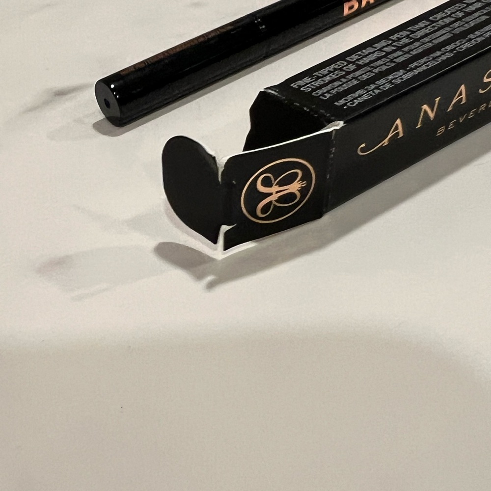 Anastasia Beverly Hills Brow Pen - Taupe - Picture 5 of 6